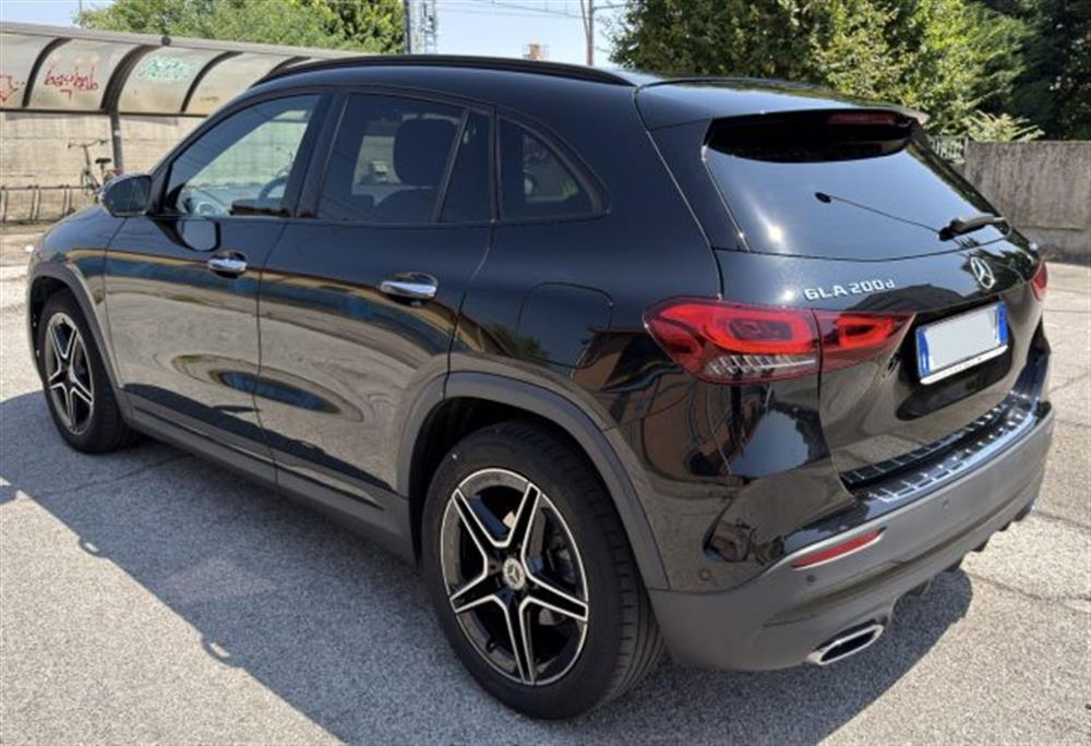GLA 200 GLA 200 d Automatic 4Matic P