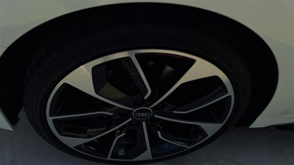 S3 S3 SPB TFSI 310 CV quat