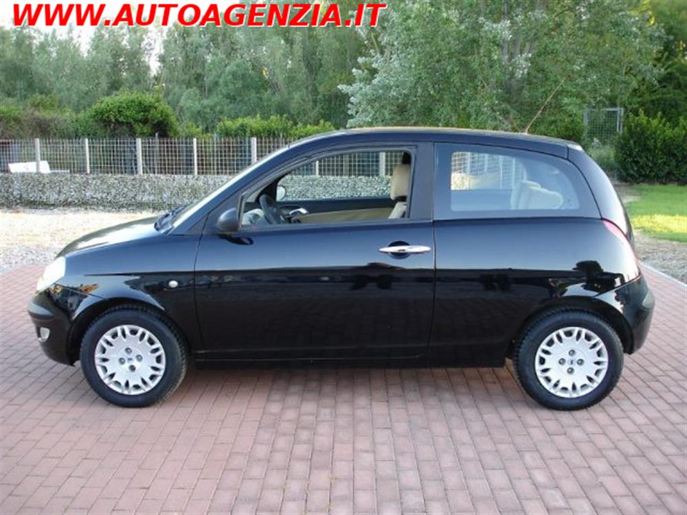 Ypsilon Ypsilon 1.2
