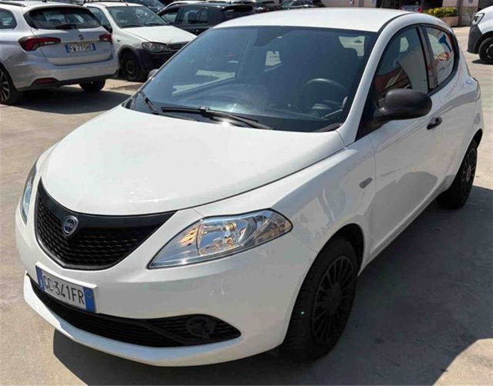 Ypsilon Ypsilon 1.0 FireFly 5 porte