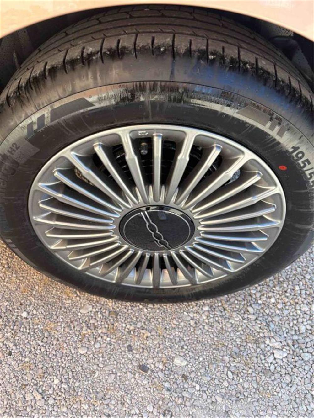 500 500 Berlina Hybrid Torin