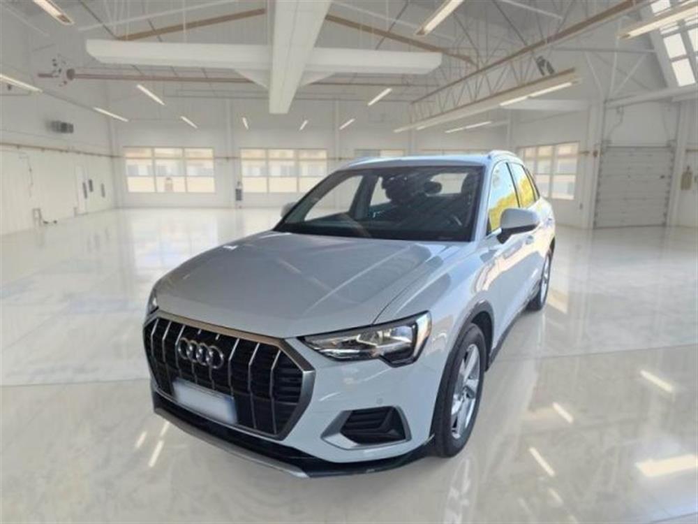 Q3 Q3 35 TDI S tronic Busi