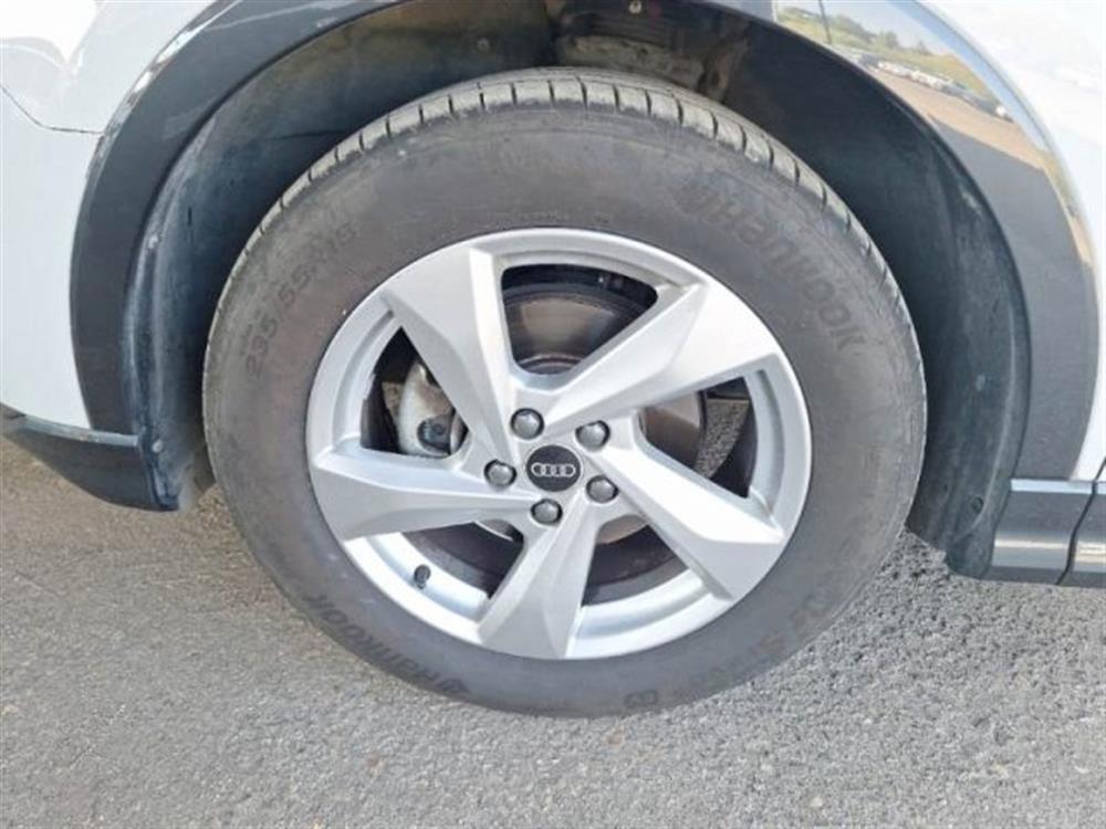 Q3 Q3 35 TDI S tronic Busi
