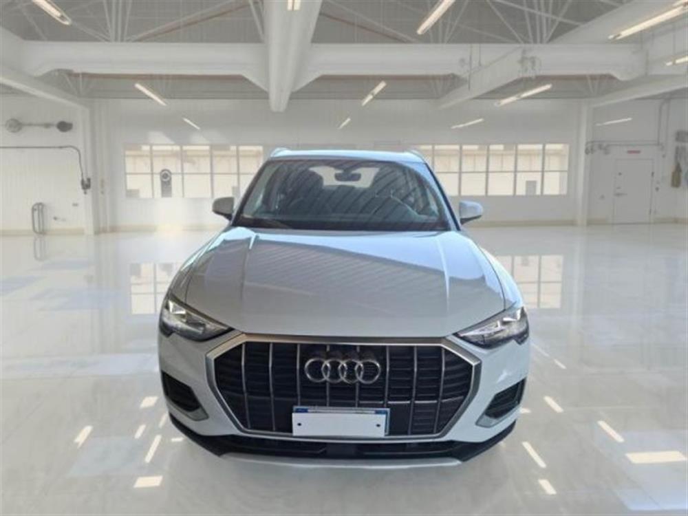 Q3 Q3 35 TDI S tronic Busi