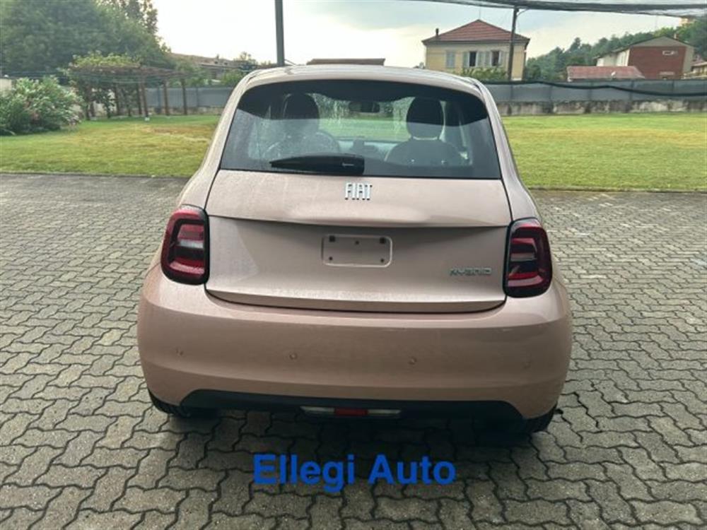 500 500 Berlina Hybrid Pop K