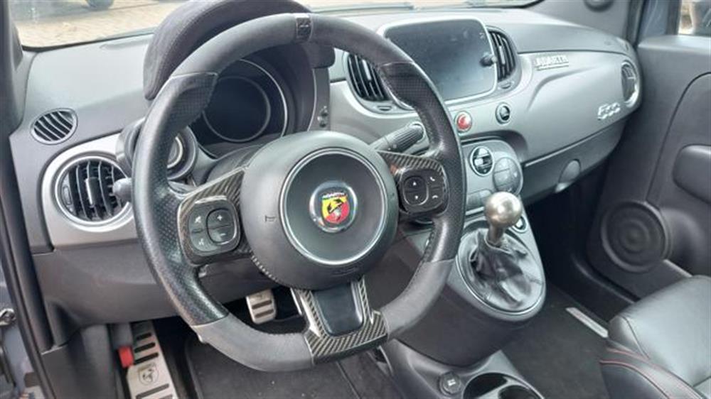 695 695 1.4 Turbo T-Jet XSR
