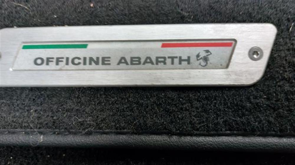 695 695 1.4 Turbo T-Jet XSR
