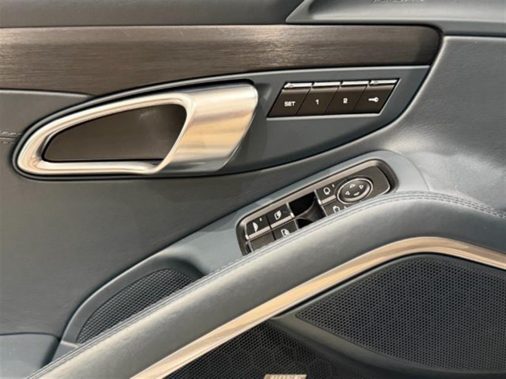 911 911 3.0 Carrera 4 GTS Ca