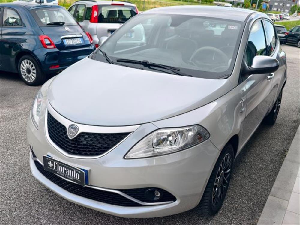 Ypsilon Ypsilon 1.2 69 CV 5 porte My