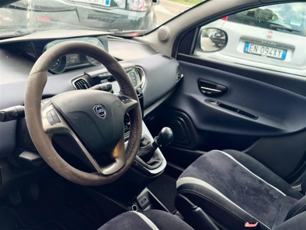 Ypsilon Ypsilon 1.2 69 CV 5 porte My
