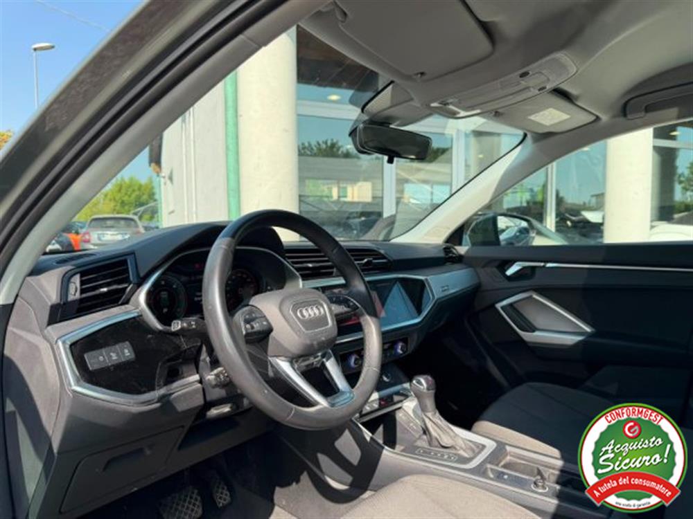 Q3 Q3 35 TDI quattro S tro