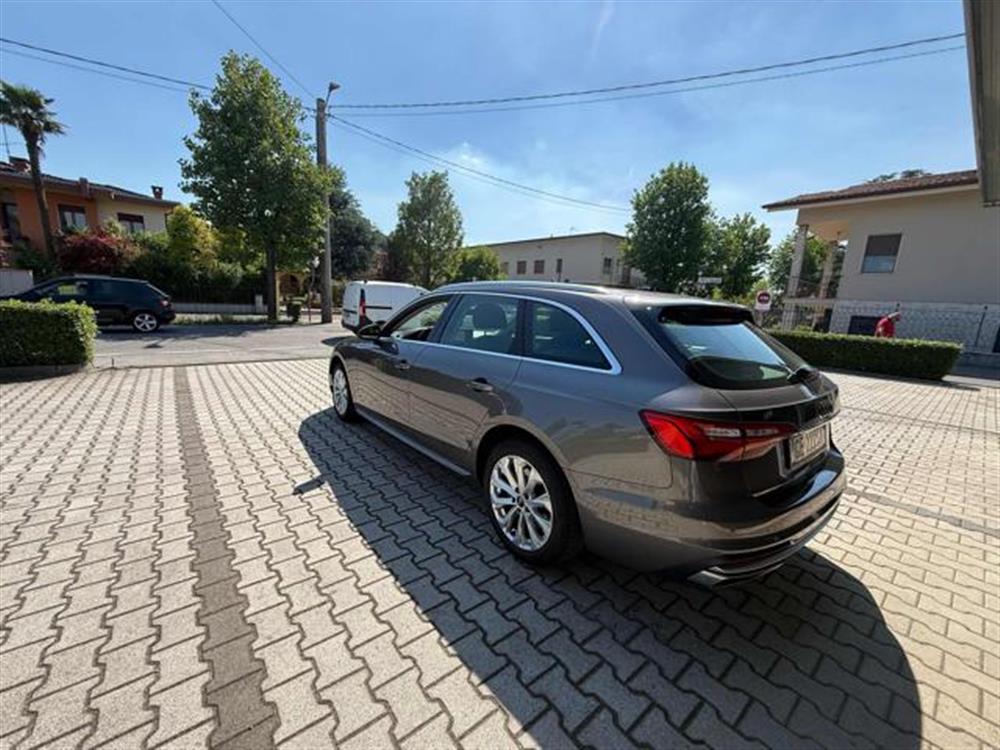 A4 A4 Avant 30 TDI/136 CV