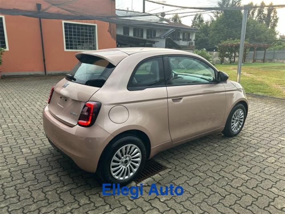 500 500 Berlina Hybrid Pop K