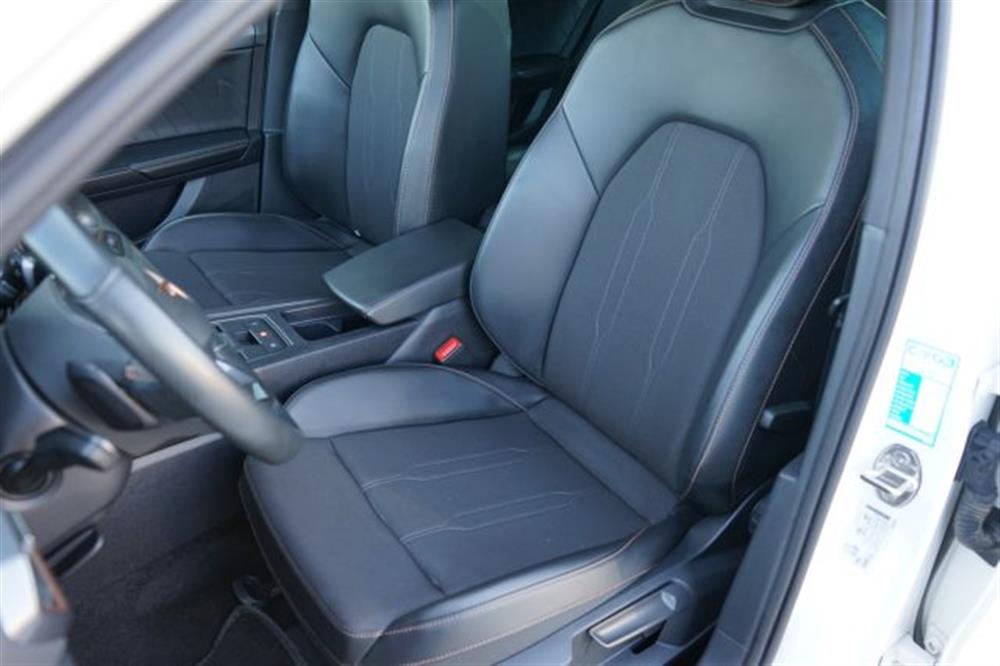 Leon Leon Sportstourer 1.5 Hyb