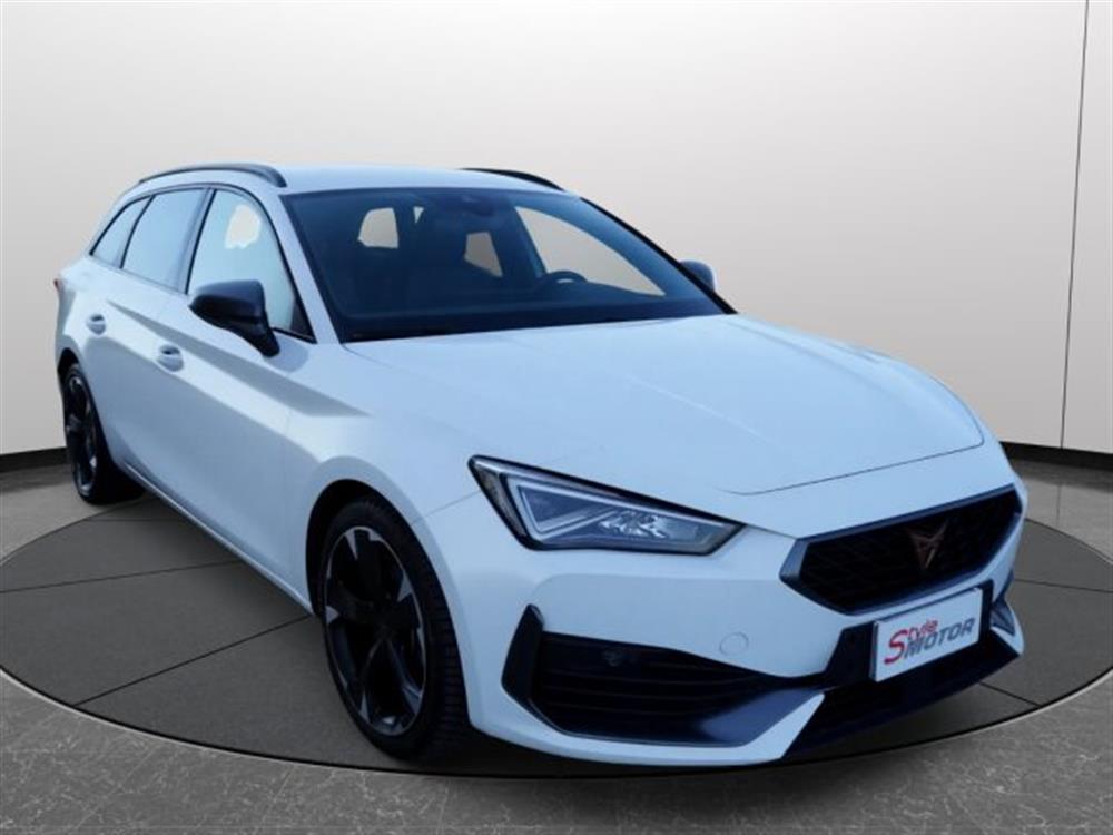 Leon Leon Sportstourer 1.5 Hyb