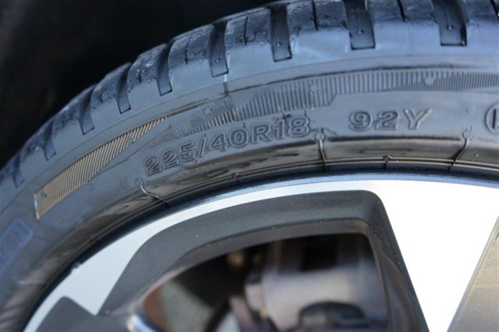Leon Leon Sportstourer 1.5 Hyb