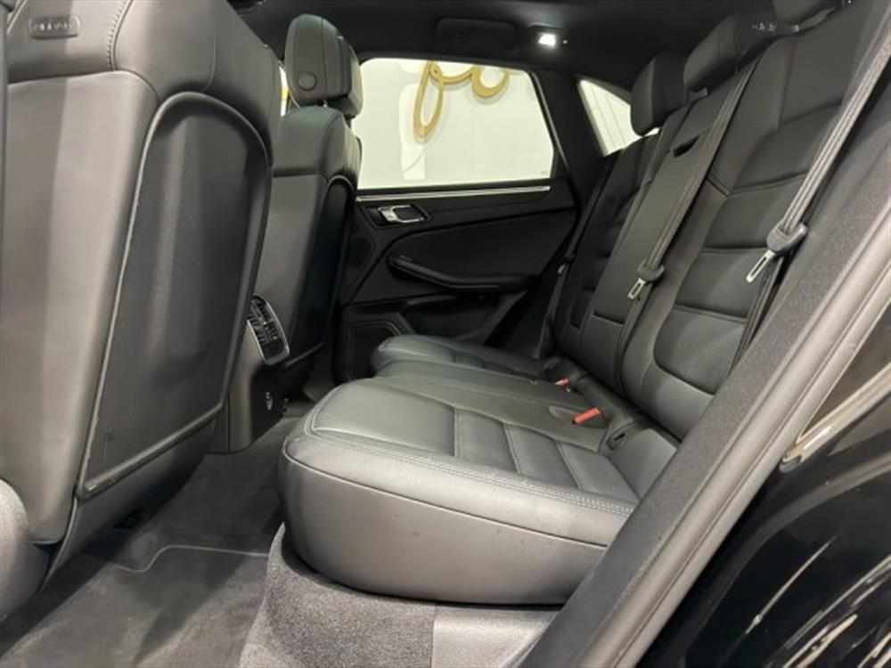 Macan Macan III 2.0 PDK Full Opt