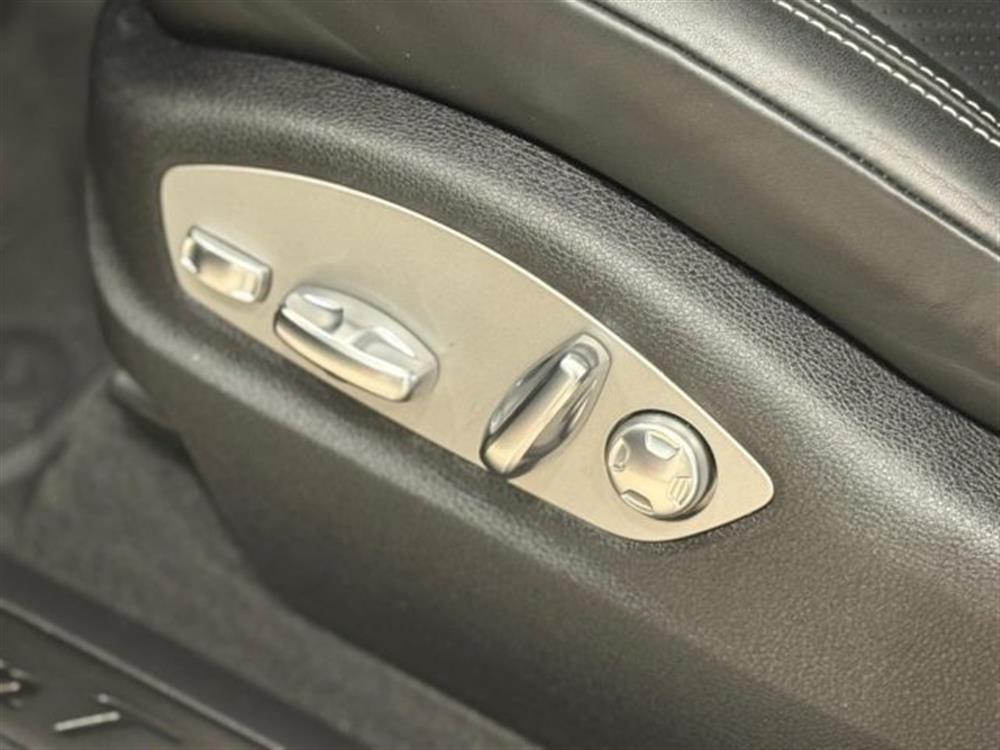 Macan Macan III 2.0 T 265 CV IVA