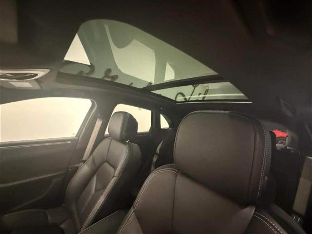 Macan Macan III 2.0 T 265 CV IVA