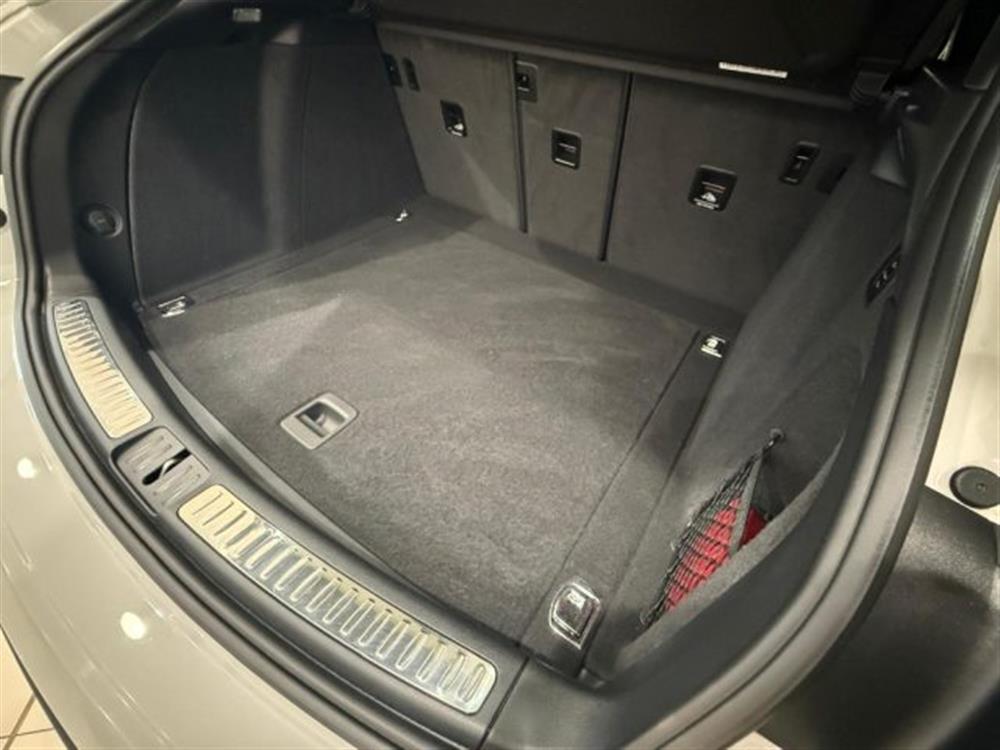 Macan Macan III 2.0 T 265 CV IVA
