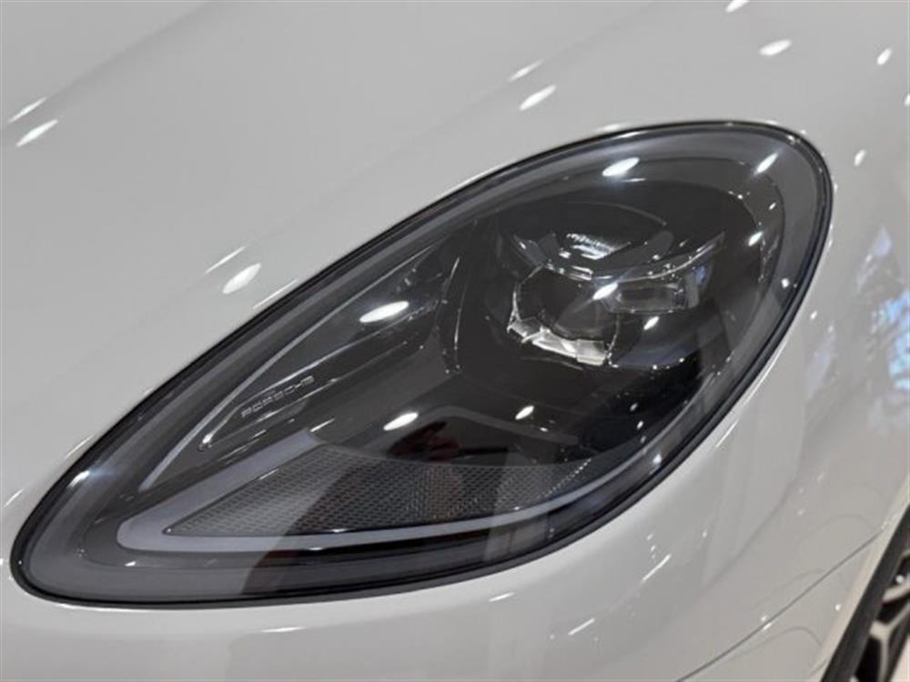 Macan Macan III 2.0 T 265 CV IVA