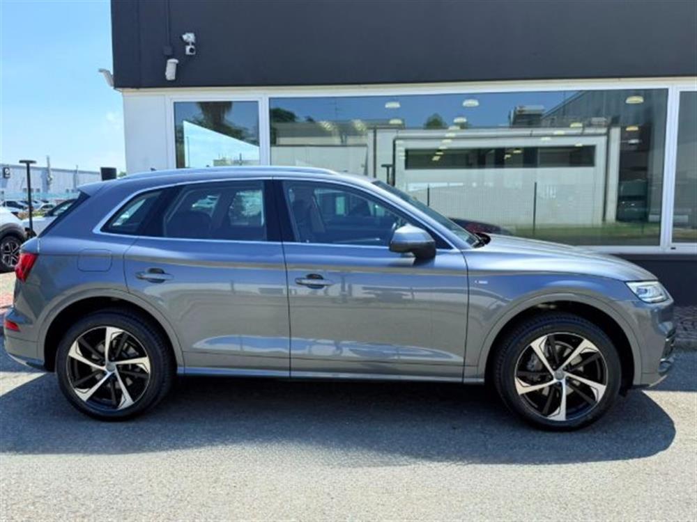 Q5 Q5 40 TDI quattro S tro