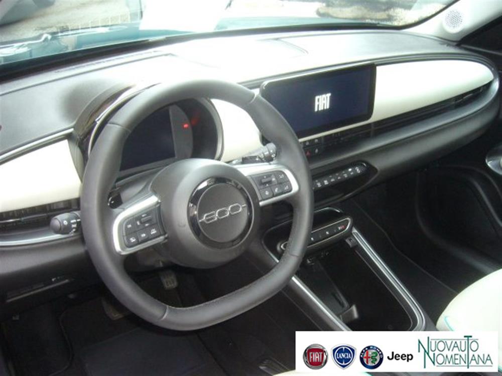 600 600 Hybrid DCT6 MHEV La