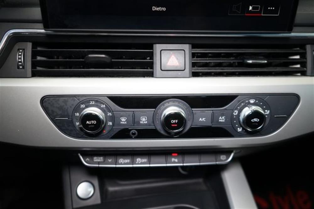 A4 A4 Avant 30 TDI/136 CV