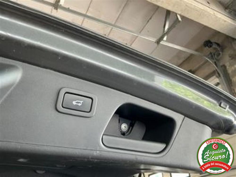 E-Pace E-Pace 2.0D 150 CV R-Dynami