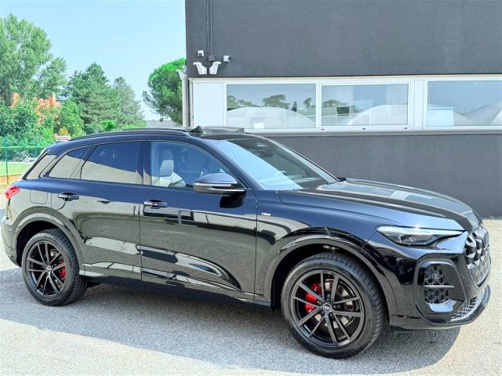 Q5 Q5 TFSI S tronic S line