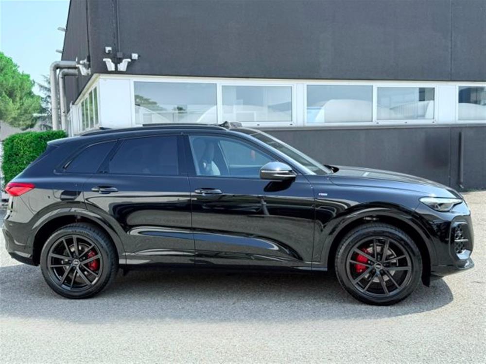 Q5 Q5 TFSI S tronic S line