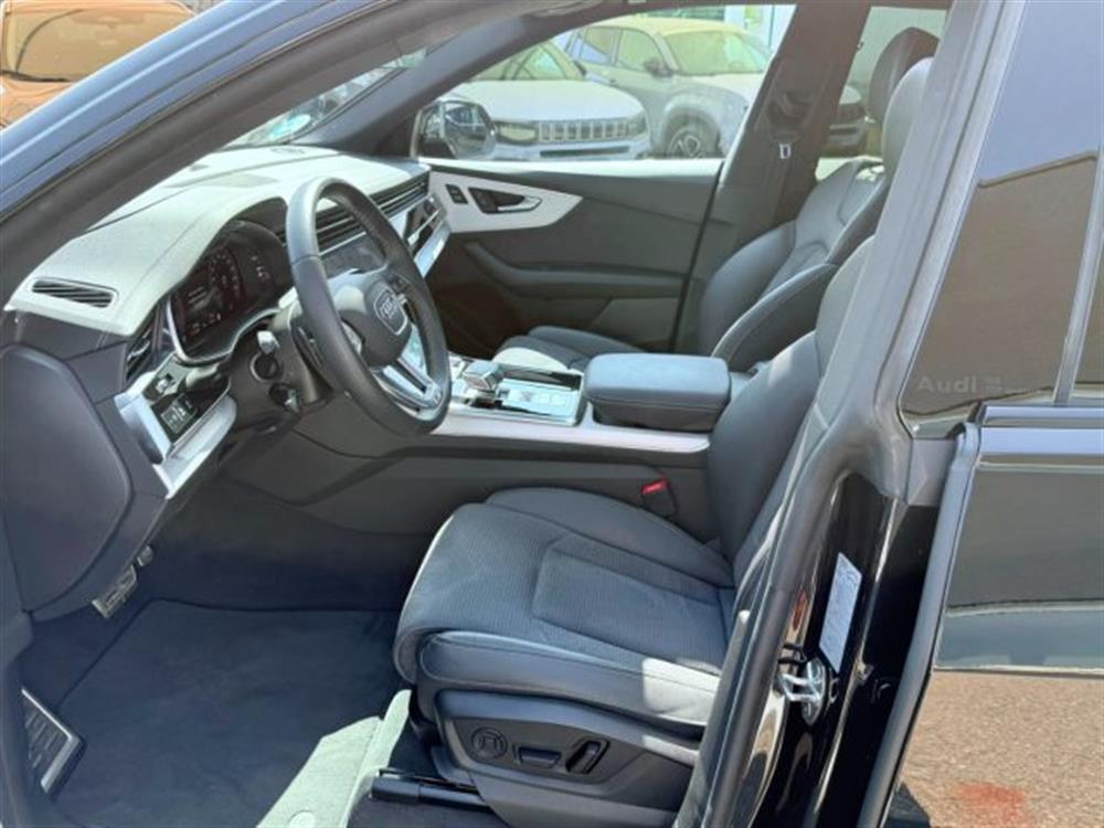 Q8 Q8 50 TDI 286 CV quattr