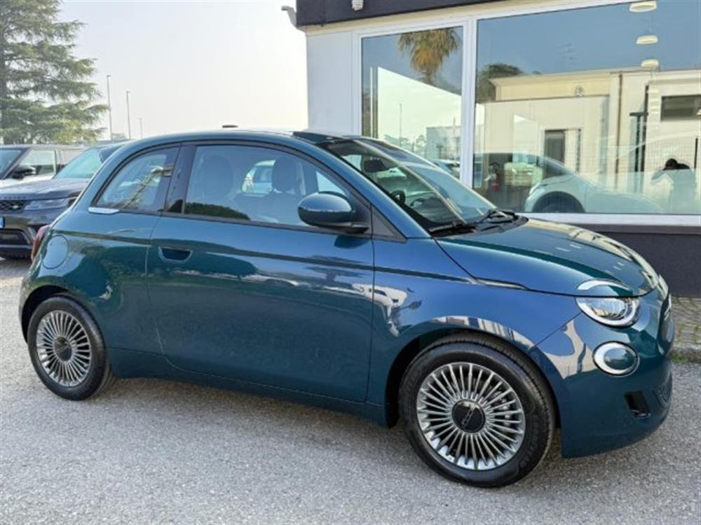 500 500 Berlina Hybrid Torin
