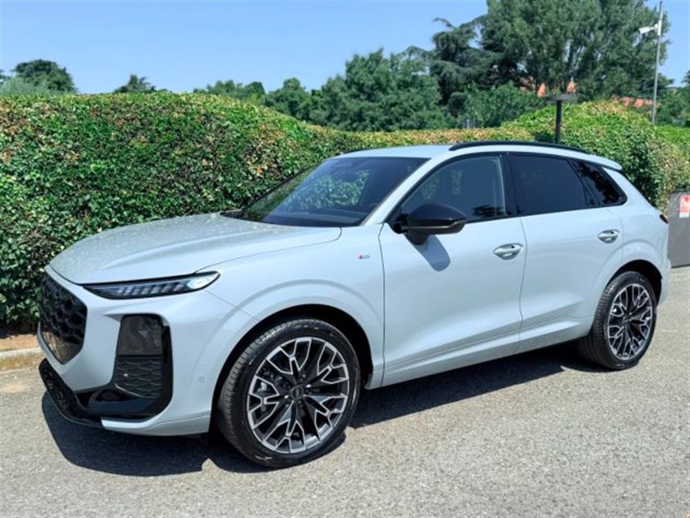 Q3 Q3 TDI S tronic S Line