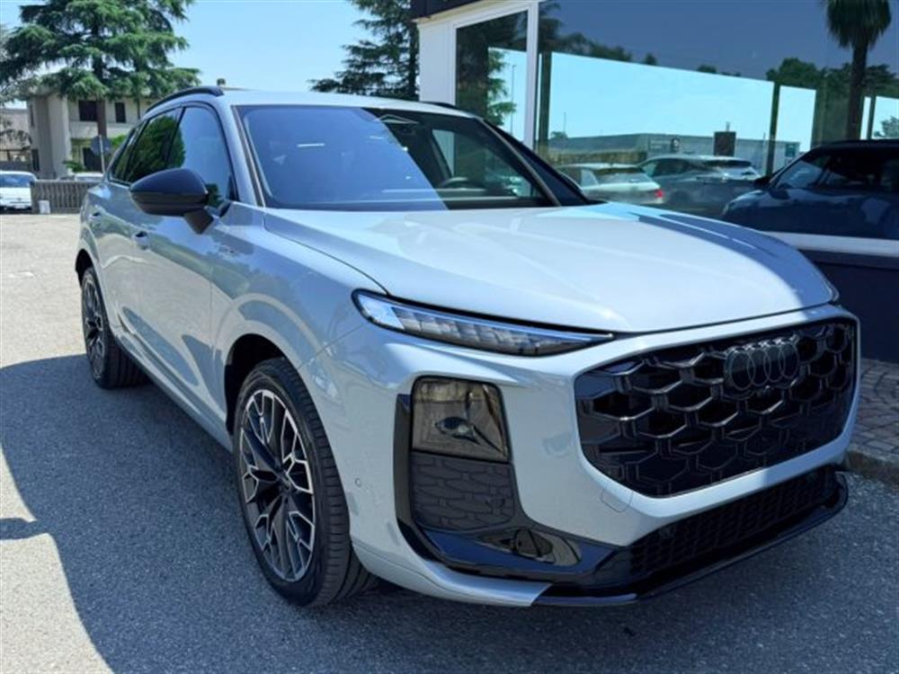 Q3 Q3 TDI S tronic S Line