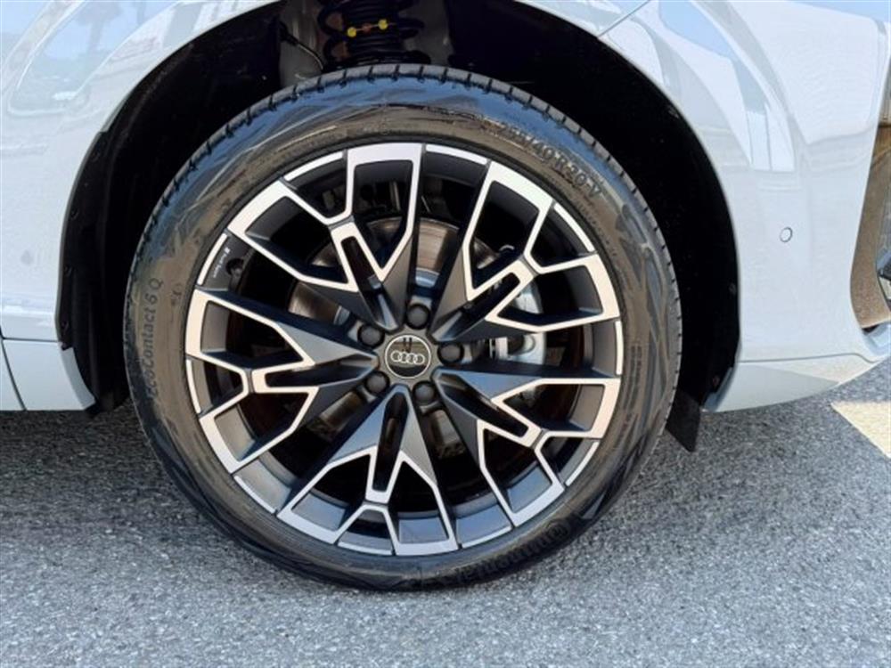 Q3 Q3 TDI S tronic S Line