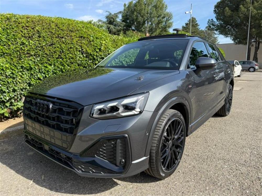 Q2 Q2 35 TDI S tronic S li