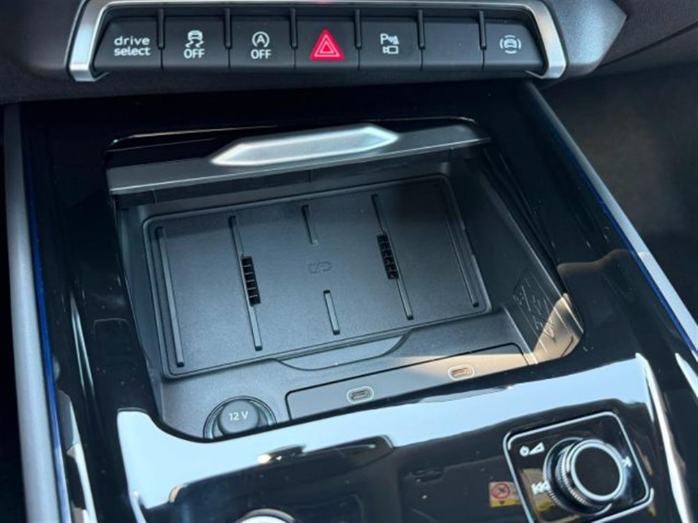 Q3 Q3 SPB TDI 110 kW S tro
