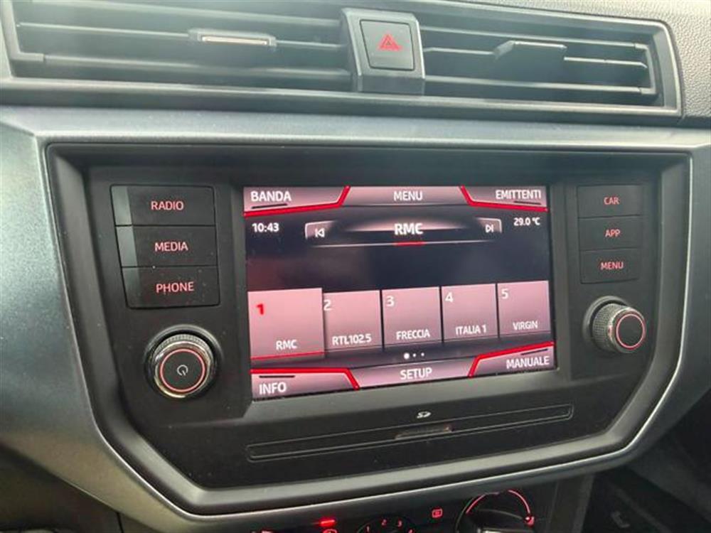 Arona Arona 1.0 TGI Style UNICO