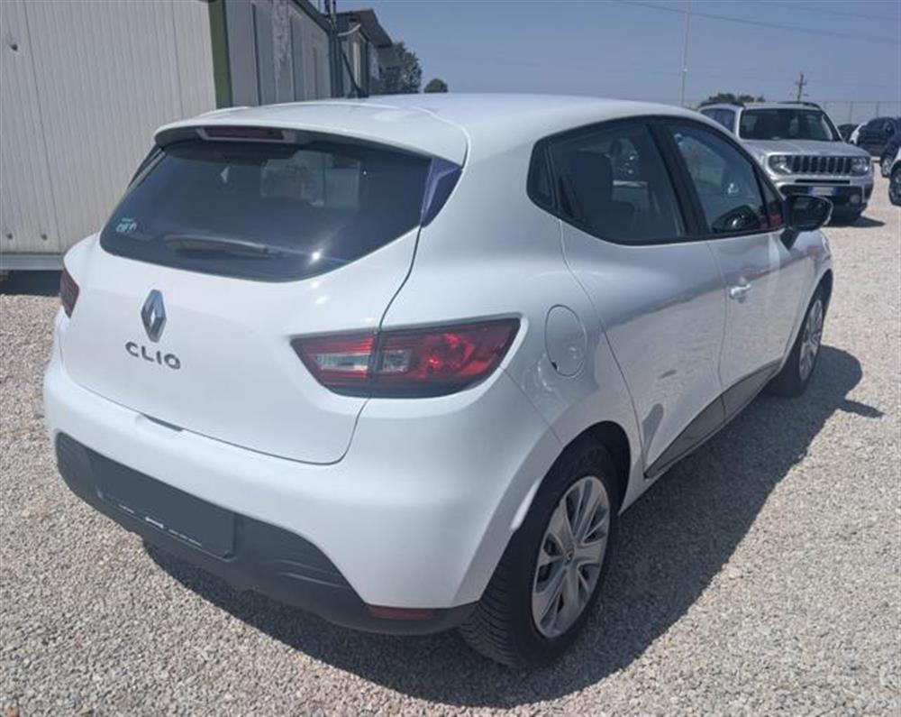 Clio Clio 1.2 75CV 5 porte Zen