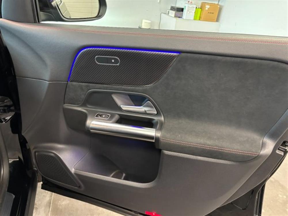GLA 180 GLA 180 d AMG Premium Automa