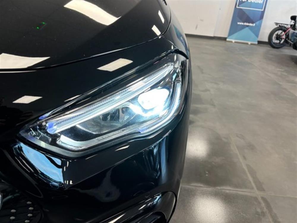 GLA 180 GLA 180 d AMG Premium Automa