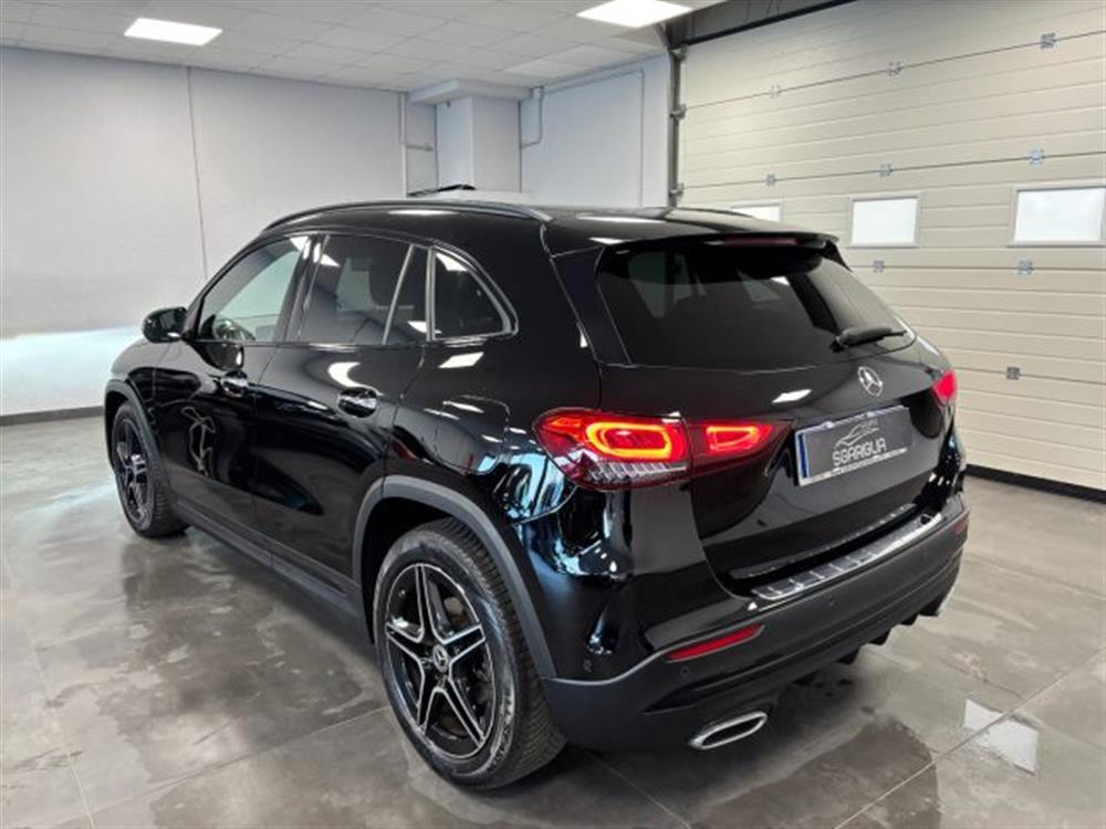 GLA 180 GLA 180 d AMG Premium Automa