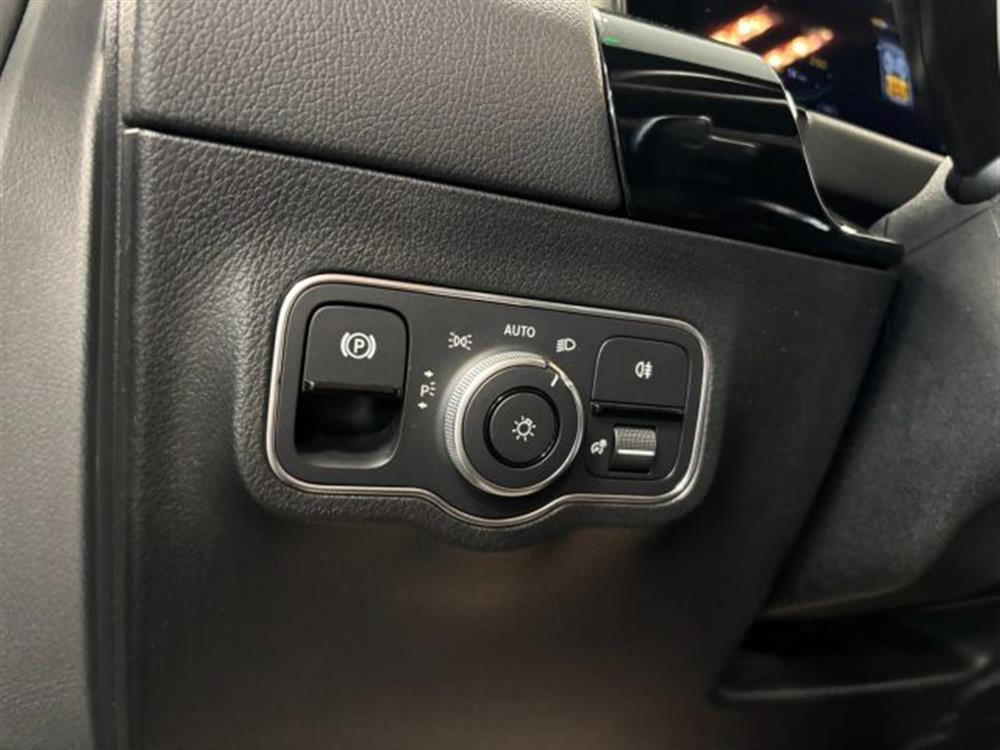 GLA 180 GLA 180 d AMG Premium Automa