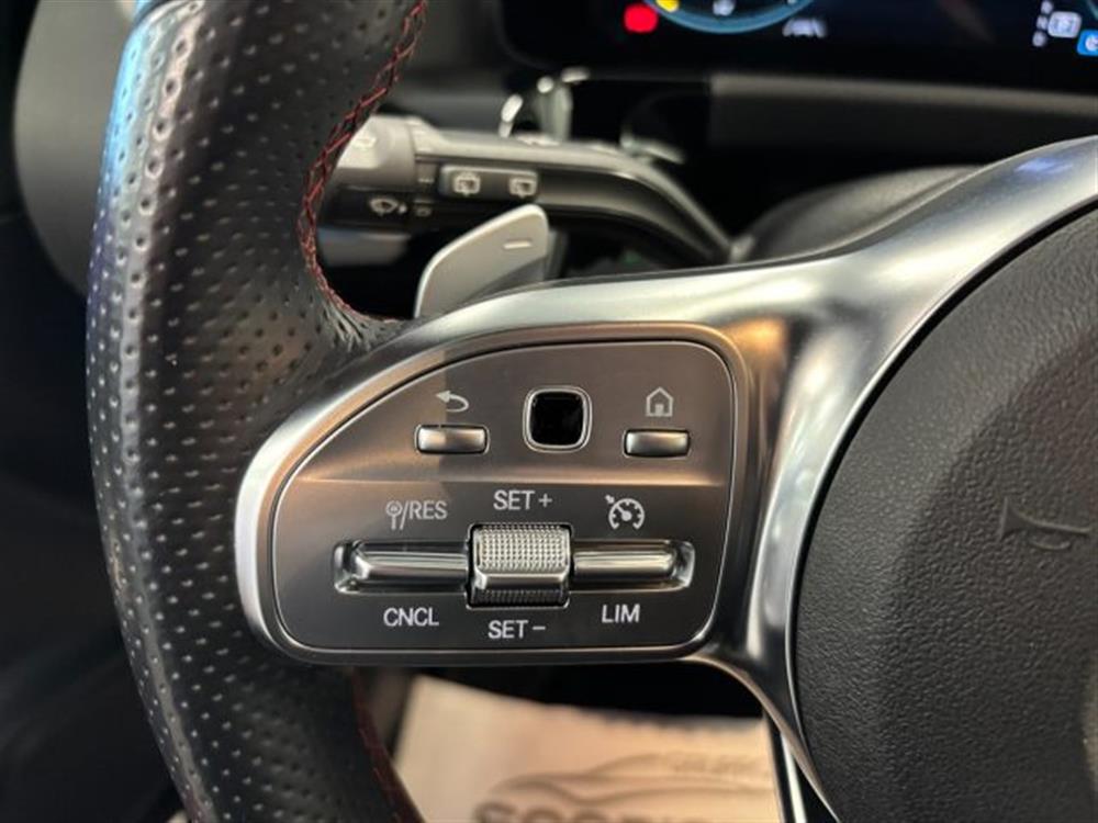 GLA 180 GLA 180 d AMG Premium Automa