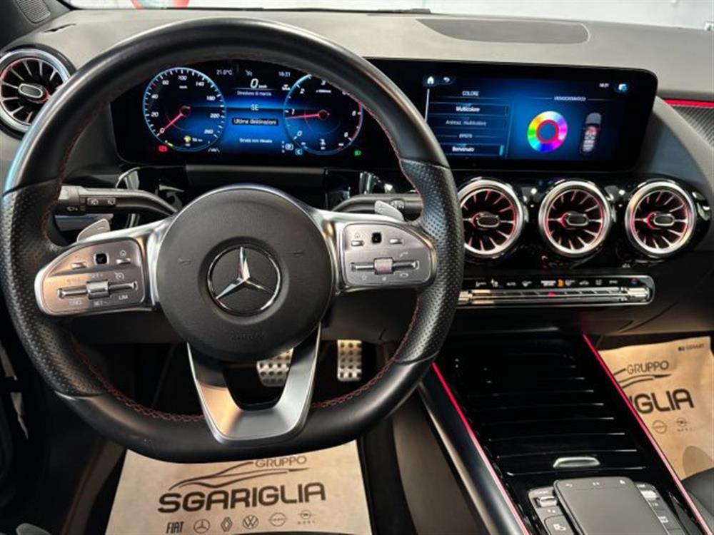 GLA 180 GLA 180 d AMG Premium Automa