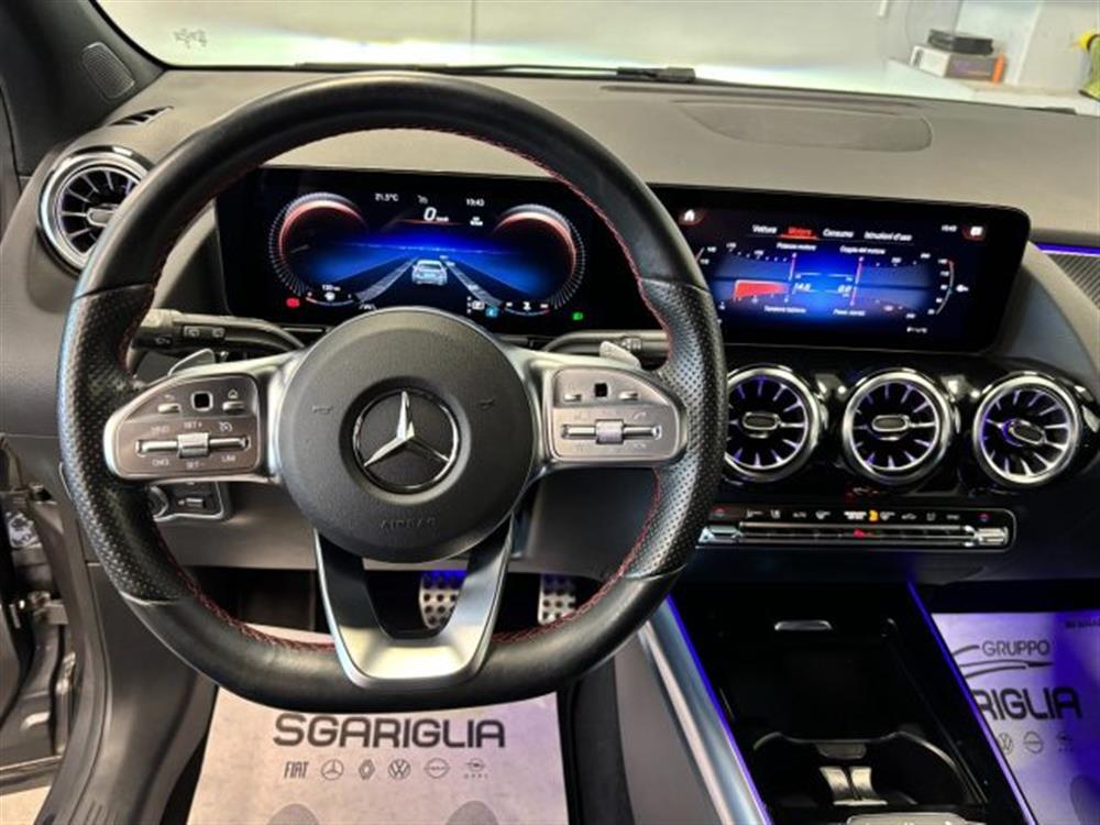 GLA 180 GLA 180 d AMG Premium Automa