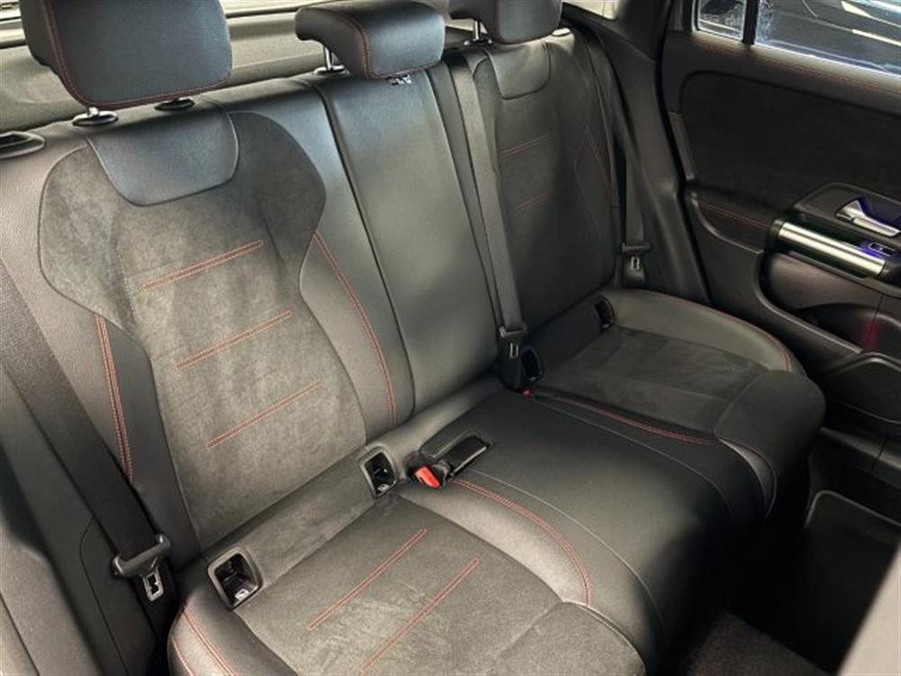 GLA 180 GLA 180 d AMG Premium Automa