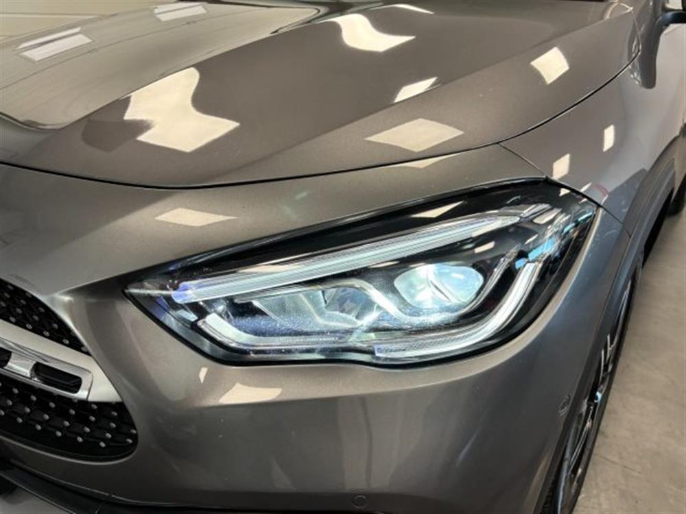GLA 180 GLA 180 d AMG Premium Automa