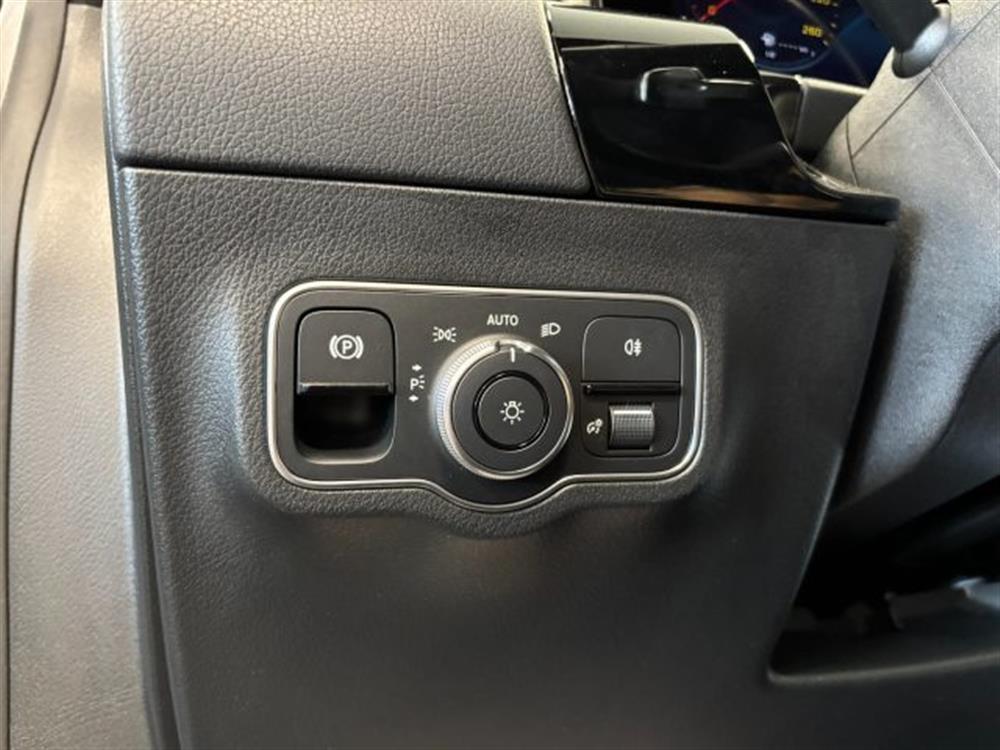 GLA 180 GLA 180 d AMG Premium Automa